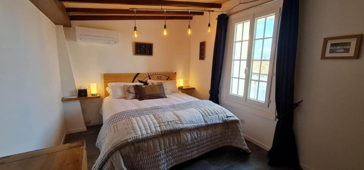 Dom Peyreton Prestige Cottages Set In A Charming Wine Property Villegouge المظهر الخارجي الصورة